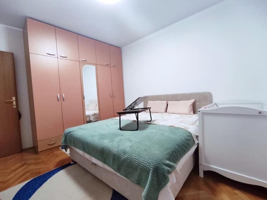 "Idea" Room With Free Parking 스플리트 외부 사진