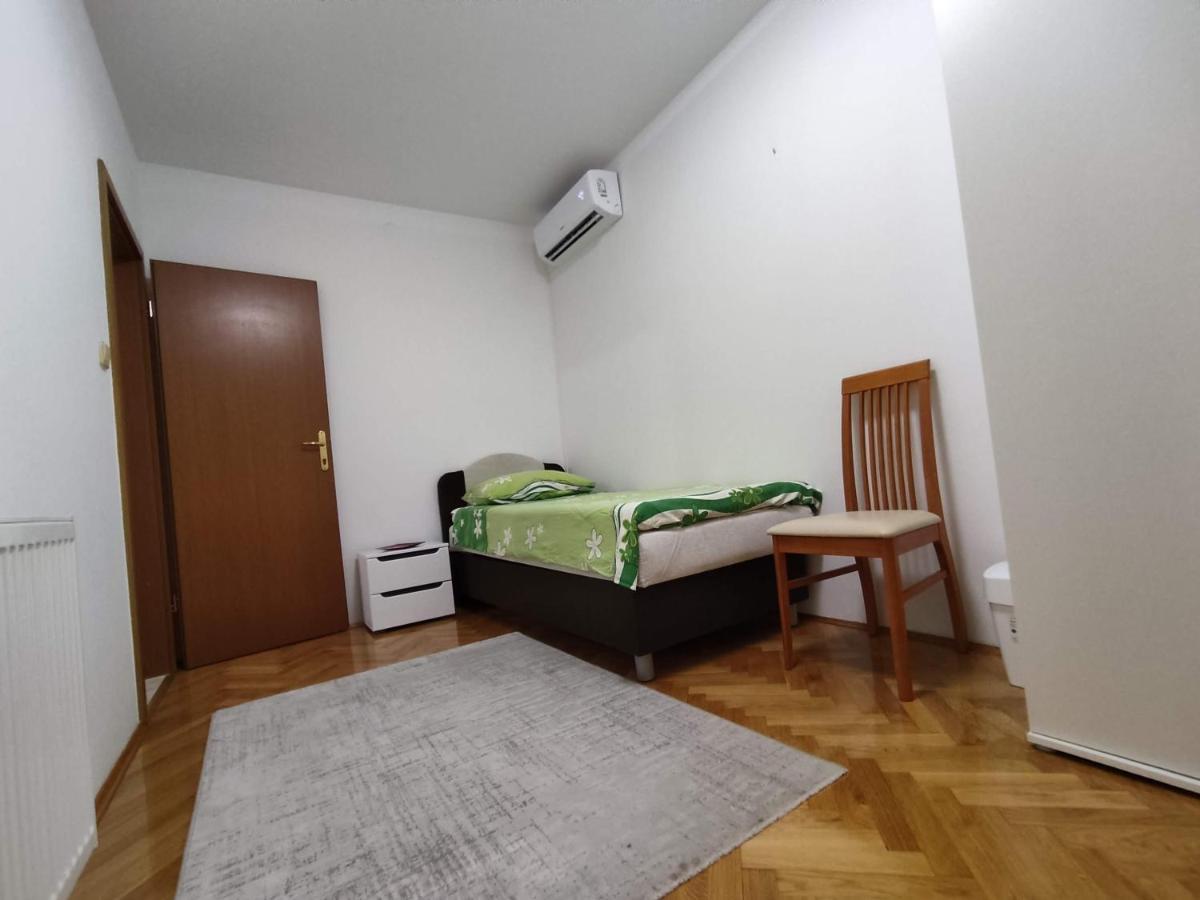 "Idea" Room With Free Parking 스플리트 외부 사진